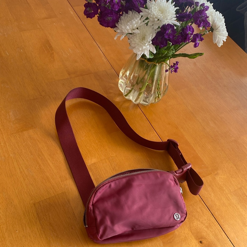 Lululemon Everyday Belt Bag